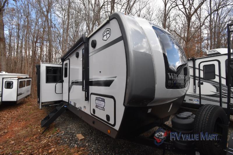 2025 Forest River Wildwood Heritage Glen 310BHI in franklinville NC