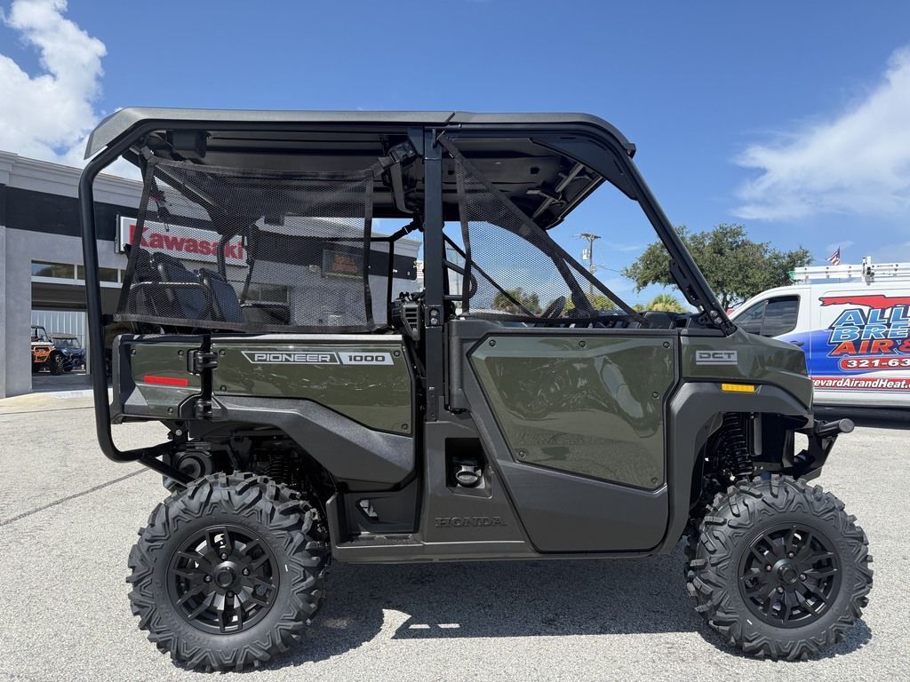 2026 Honda® Pioneer 1000-5 Deluxe in cocoa FL