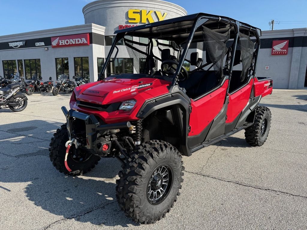 2025 Honda® Pioneer 1000-6 Deluxe Crew in cocoa FL