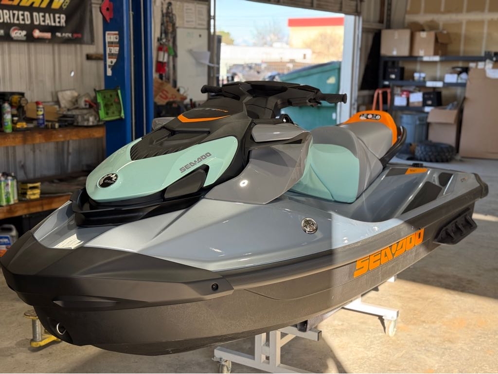 2024 Sea-Doo GTI SE 130 iBR Two Seater PWC boat