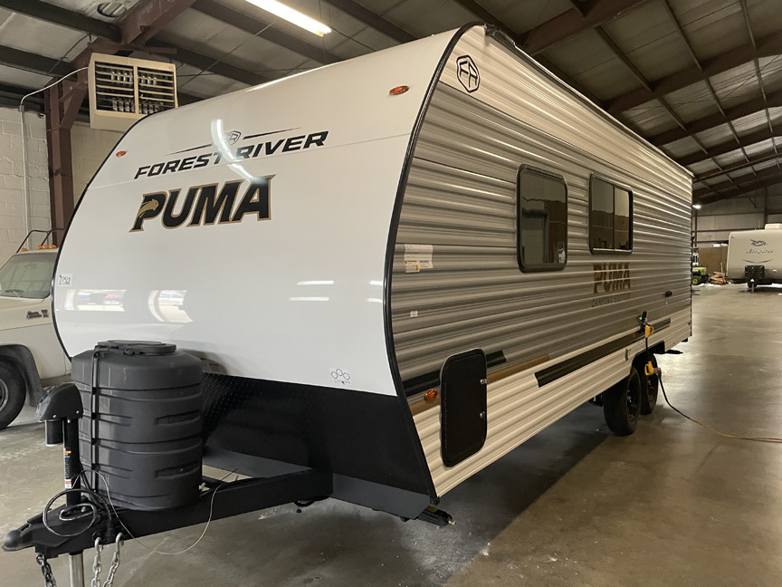 2027 Palomino CAMPING EDITION BY PUMA 210RKCE in belmont OH