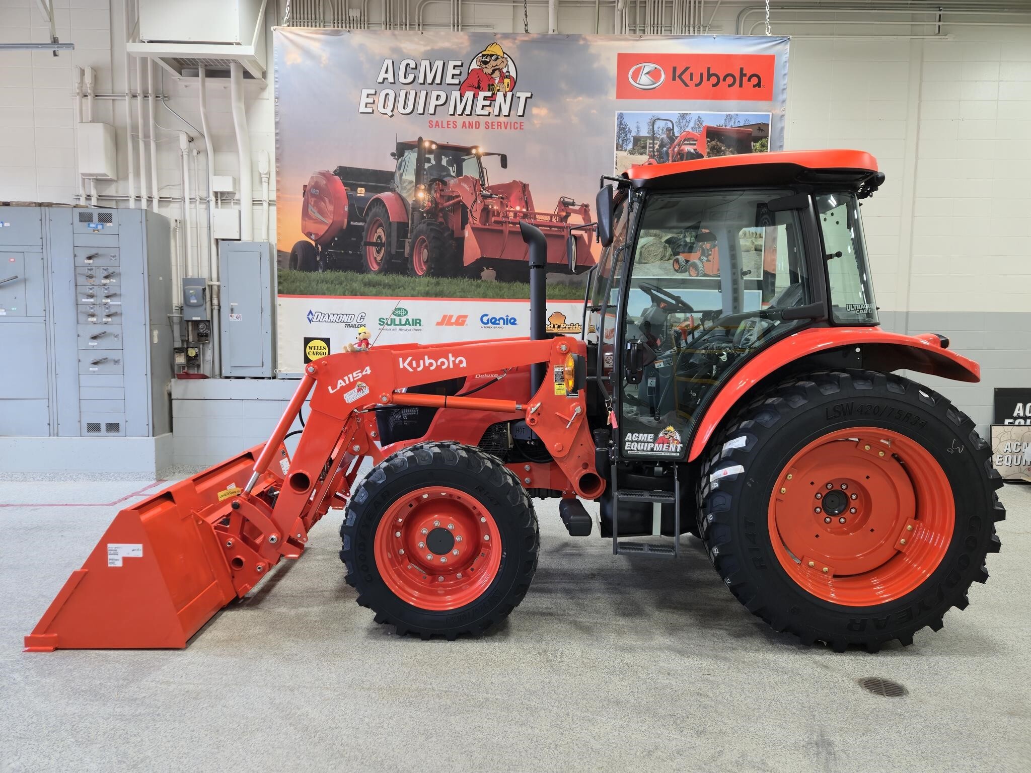 KUBOTA M4D-071HDC12 in Grand Forks, ND