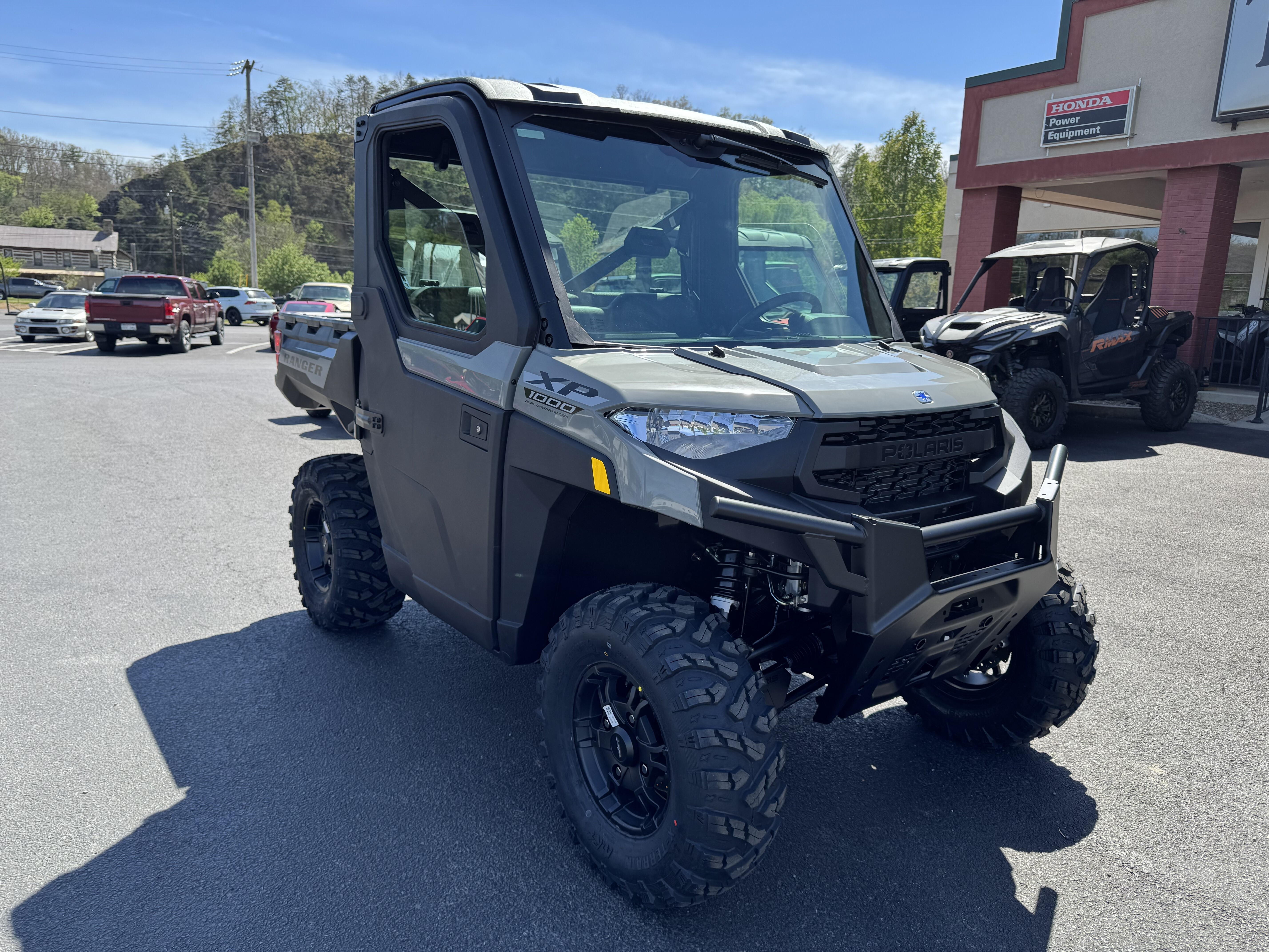 2027 Polaris Ranger XP 1000 Cab BASE in petersburg WV