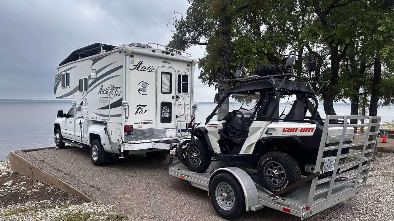 A photo of this 2018 Northwood Mfg ARCTIC FOX TRUCK CAMPER 990