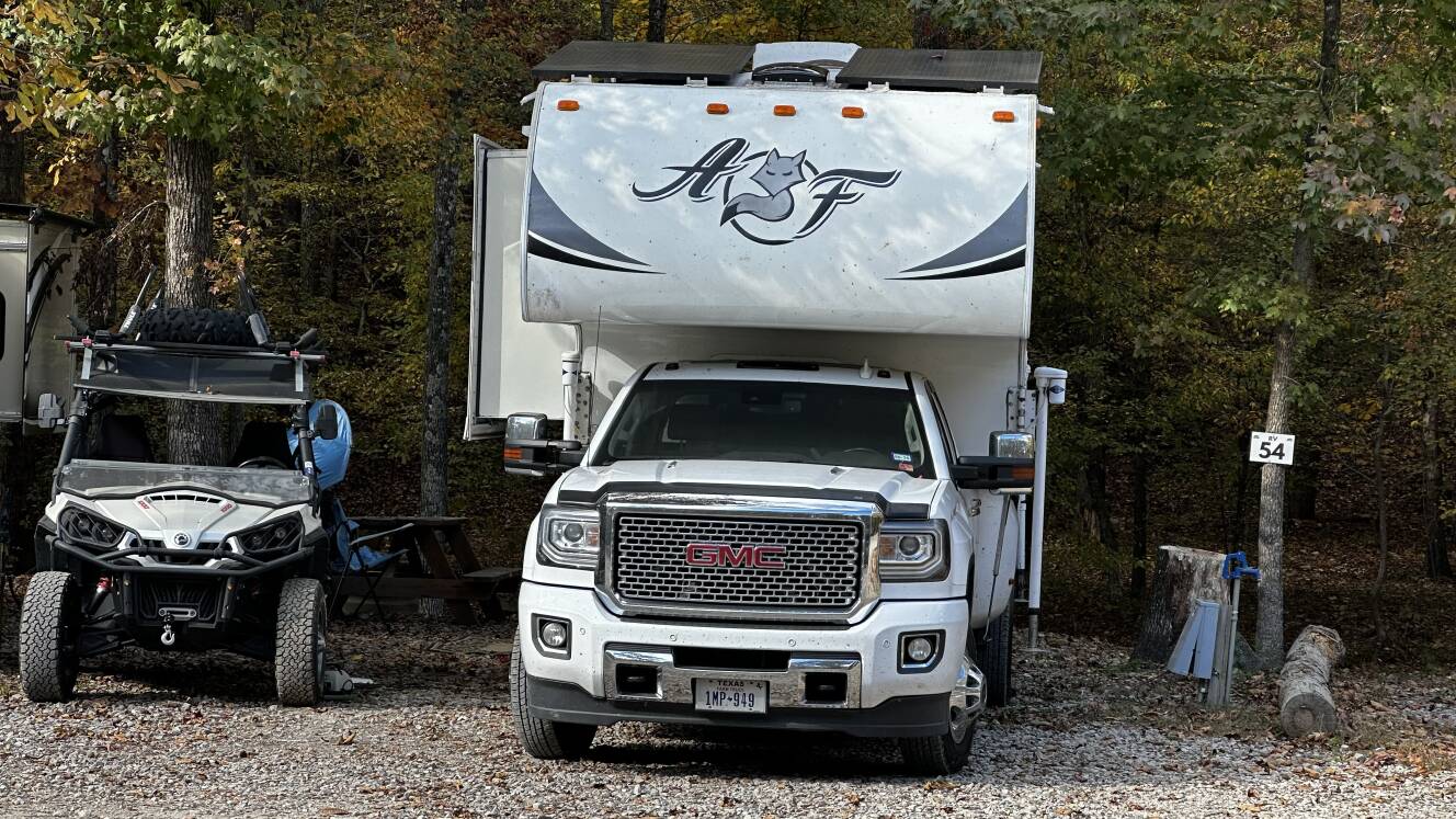 A photo of this 2018 Northwood Mfg ARCTIC FOX TRUCK CAMPER 990