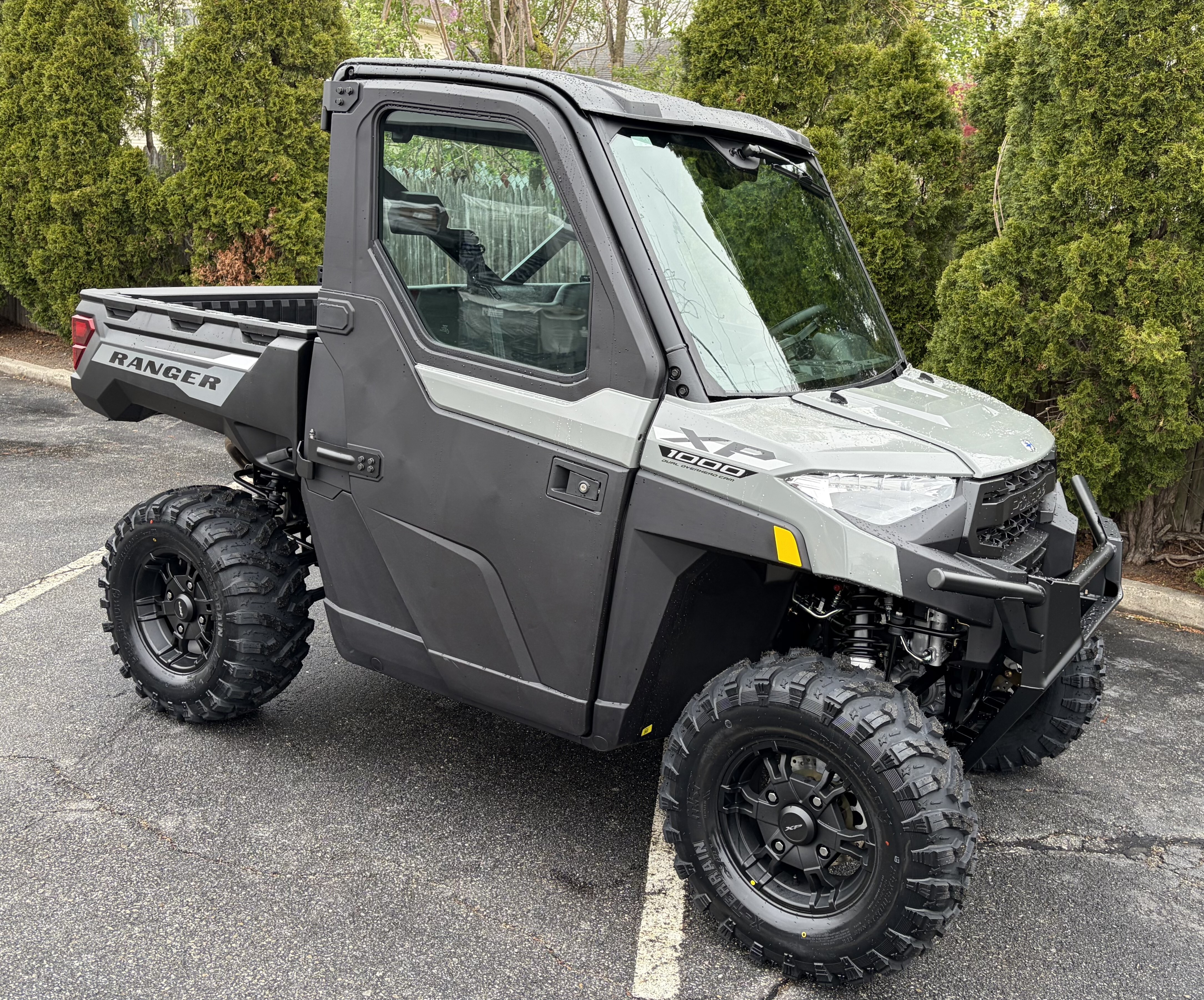 2027 Polaris Ranger XP 1000 Cab BASE in mahwah NJ