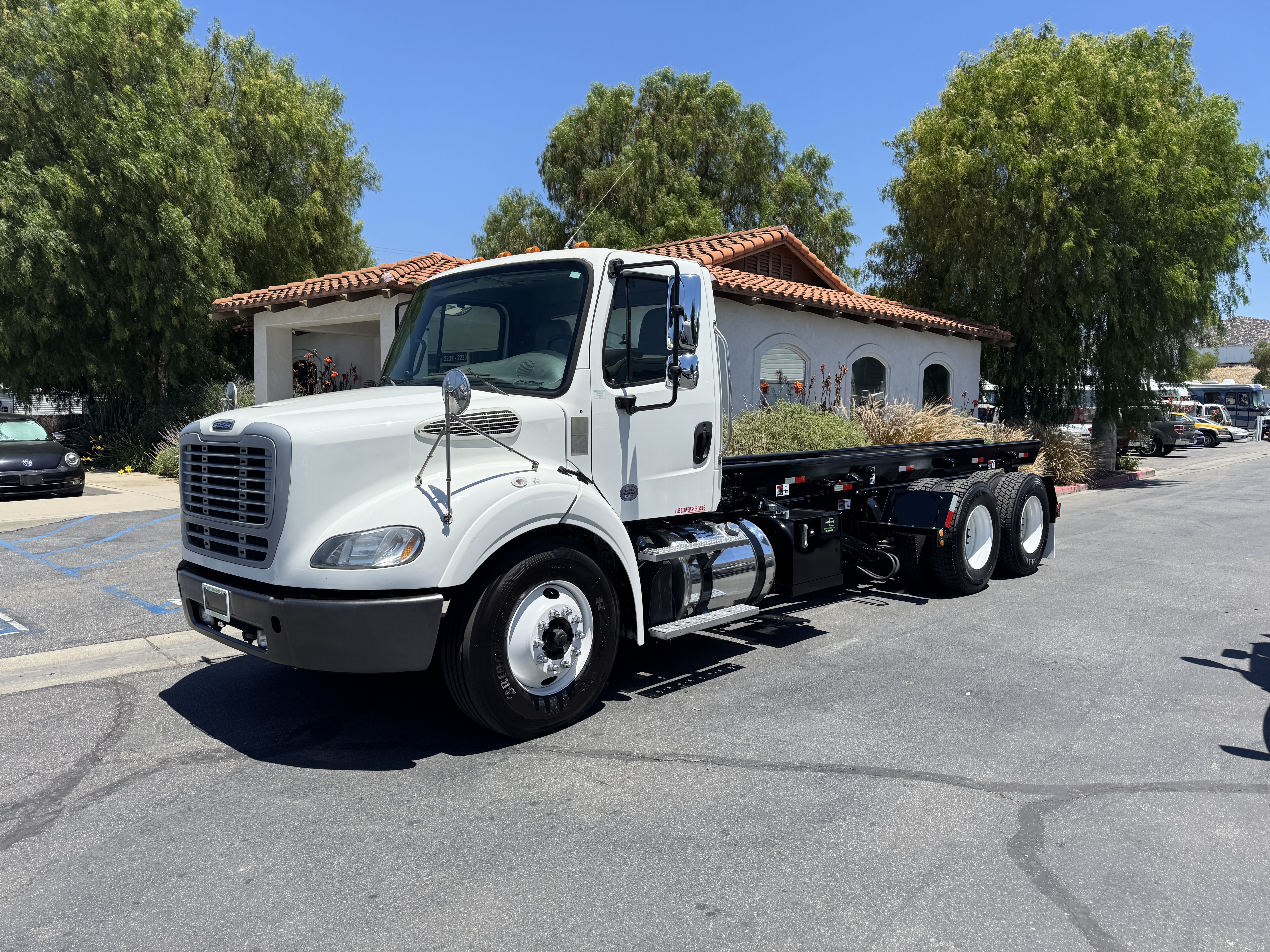 2019 FREIGHTLINER BUSINESS CLASS M2 in Norco, CA