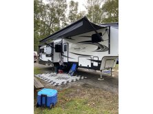 4 Travel Trailers with the Best Safety Features for Towing image