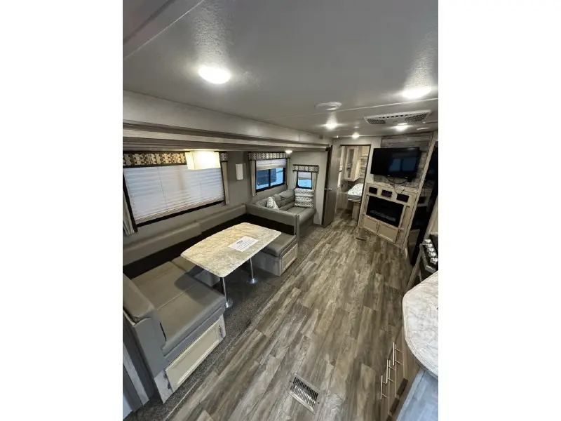 2021 COACHMEN CATALINA 263BHSCK