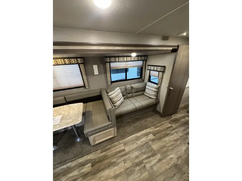 2021 COACHMEN CATALINA 263BHSCK