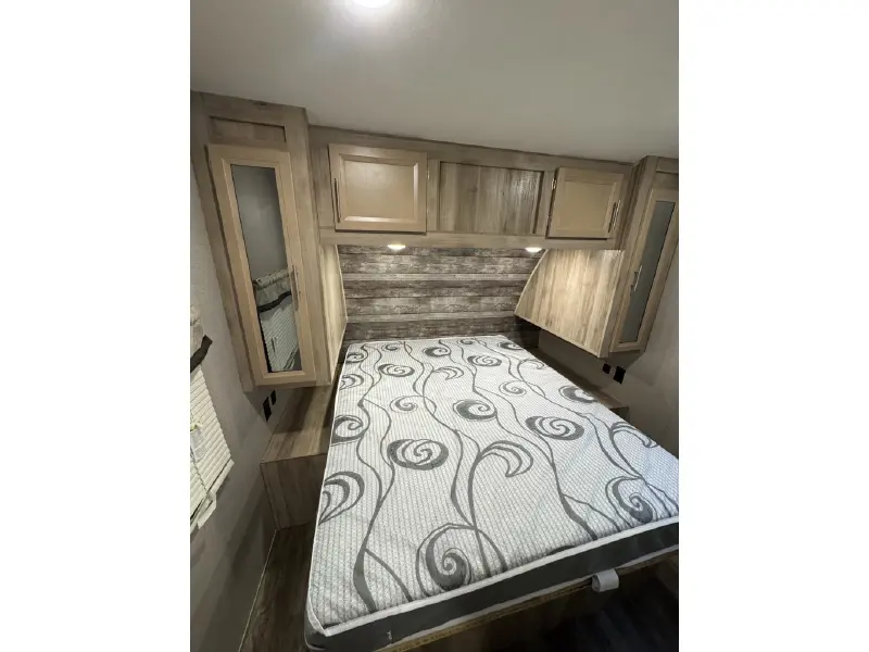 2021 COACHMEN CATALINA 263BHSCK