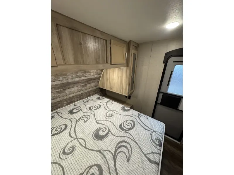 2021 COACHMEN CATALINA 263BHSCK