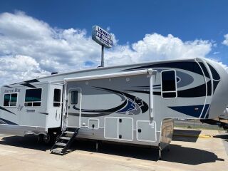 2020 NORTHWOOD MFG ARCTIC FOX 35-5Z