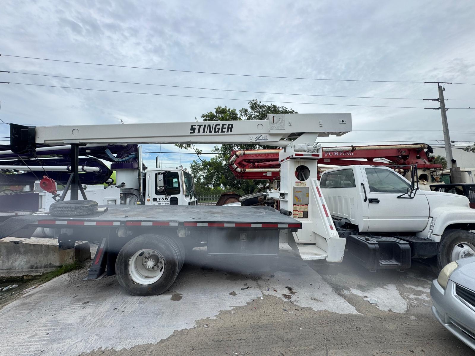 1996 GMC GMT530 in Miami, FL