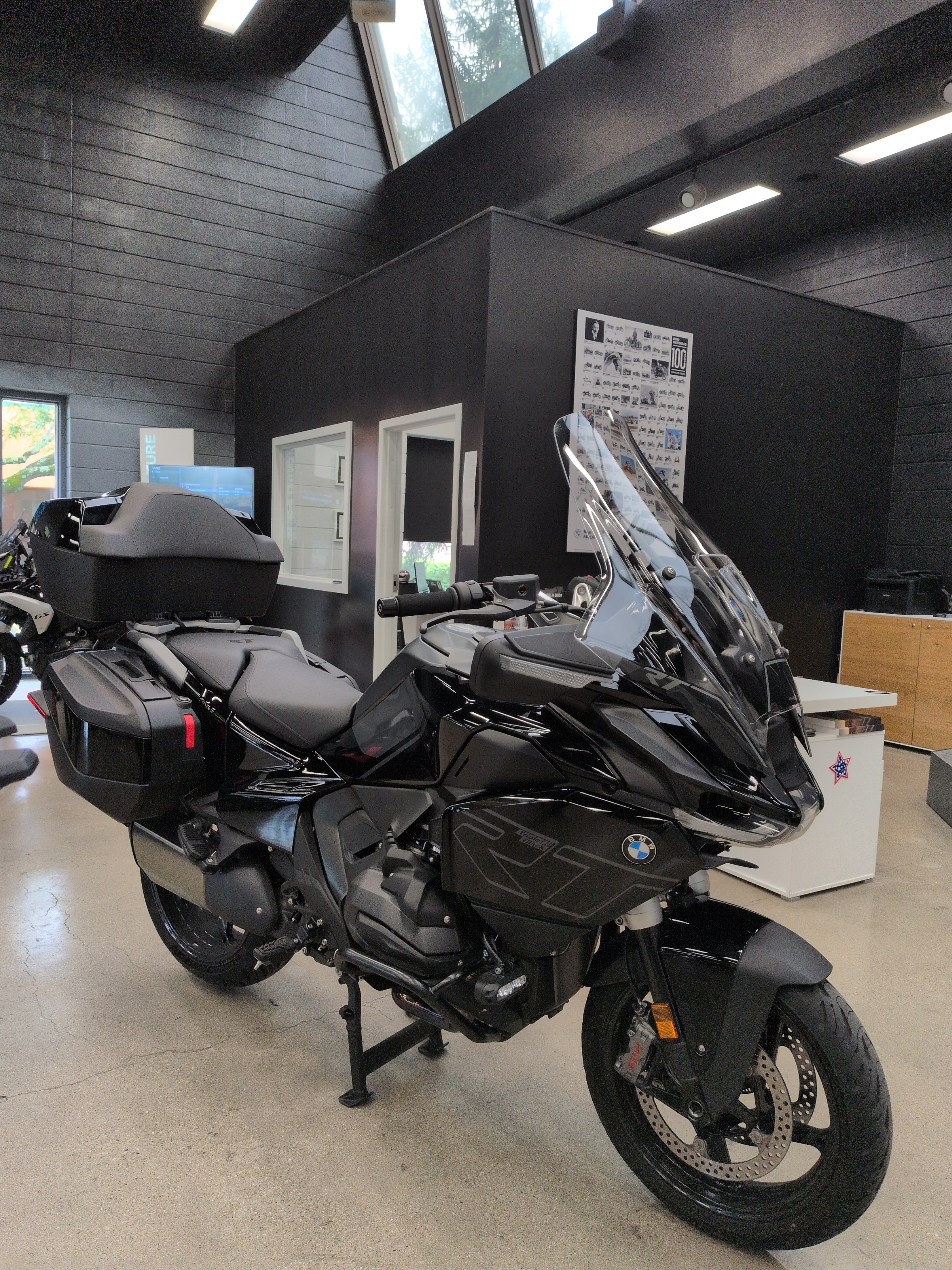 2026 BMW R 1300 RT in Middletown, OH