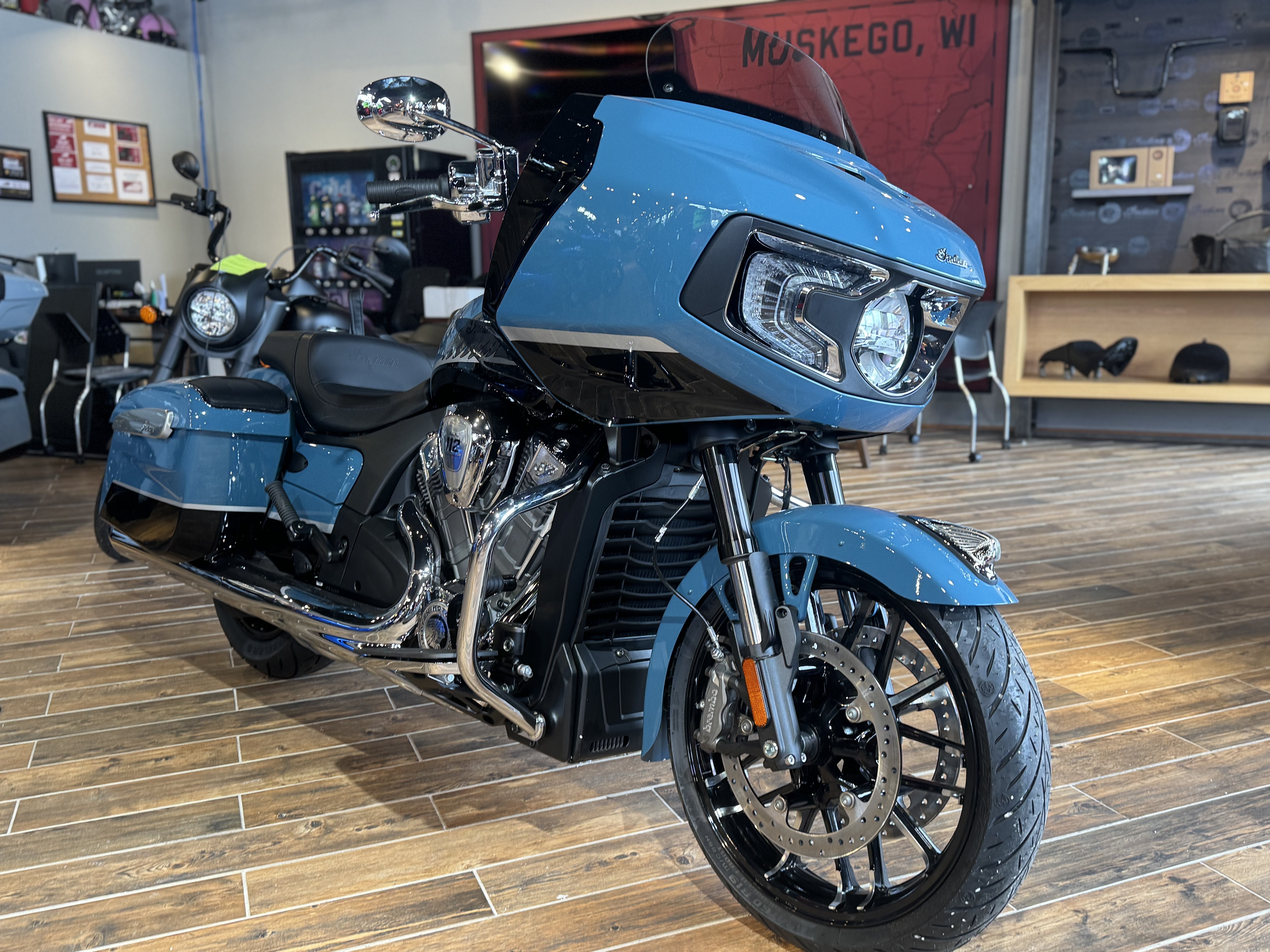 2026 Indian Motorcycle Challenger® Limited 112 with PowerBand Audio Package LIMITED WITH POWERBAND AUDIO PACKAGE in Muskego, WI