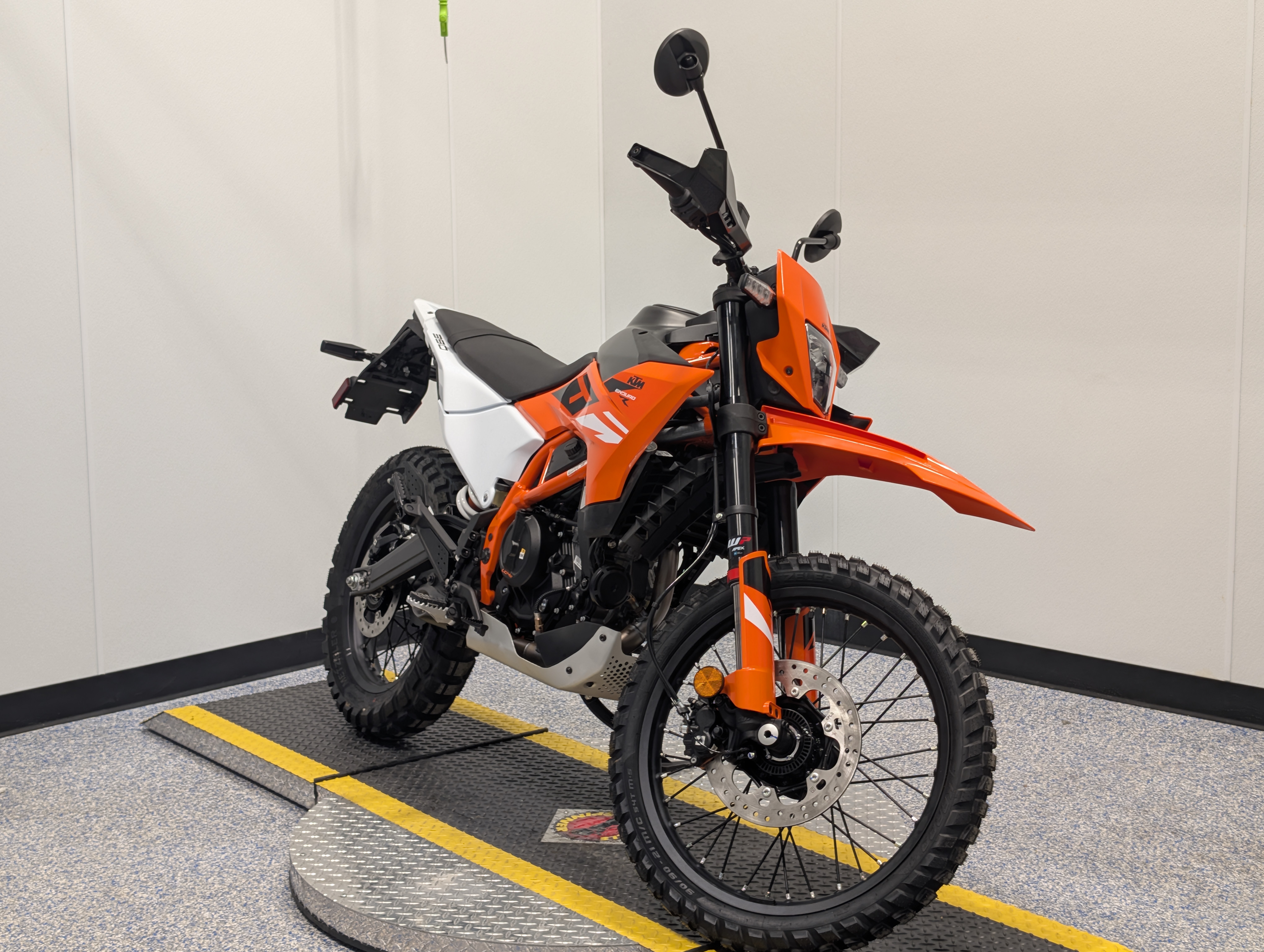 2026 KTM 390 ENDURO R 390 R in Auburn, MA