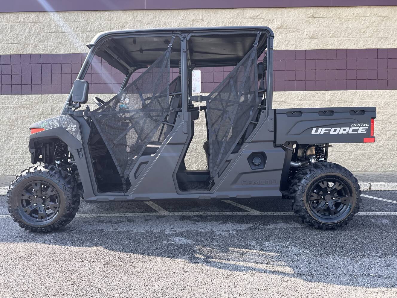 A photo of this 2026 CFMOTO UFORCE 800 XL