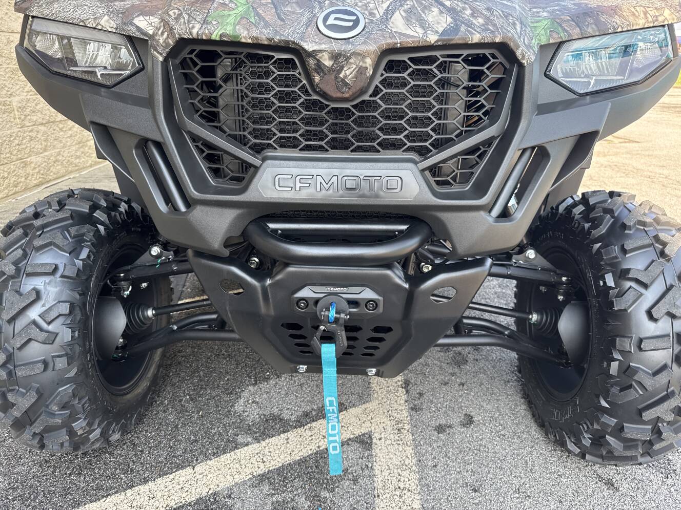 A photo of this 2026 CFMOTO UFORCE 800 XL