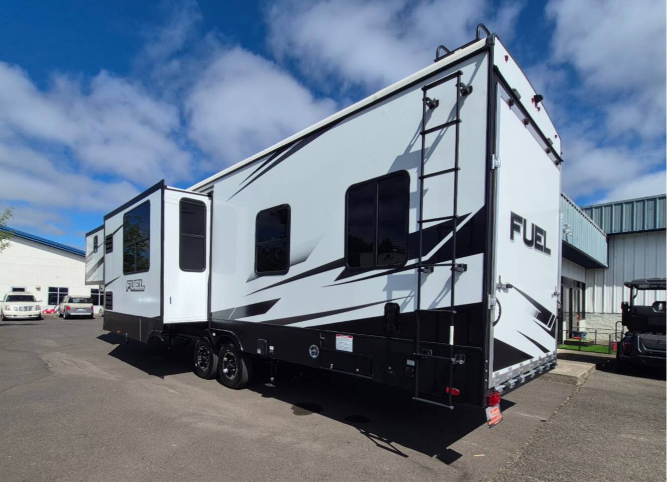 A photo of this 2023 Heartland FUEL 362