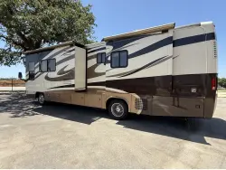 2008 HOLIDAY RAMBLER NEPTUNE 37PDQ