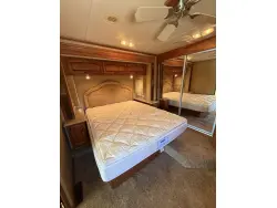 2008 HOLIDAY RAMBLER NEPTUNE 37PDQ