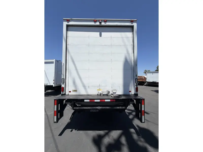 2021 ISUZU FTR