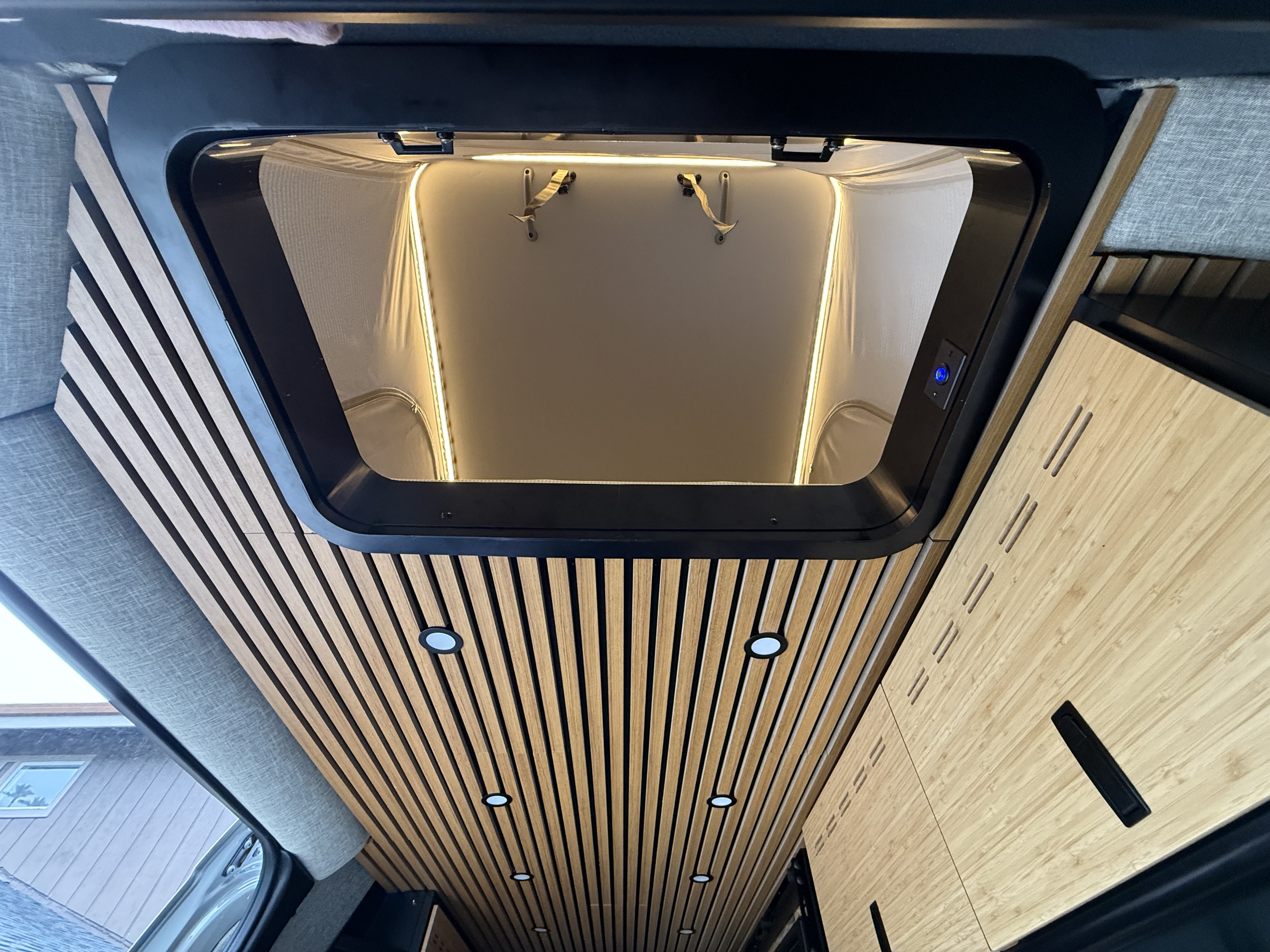 2026 Mercedes-Benz SPRINTER 144 AWD HIGH-ROOF in aptos CA