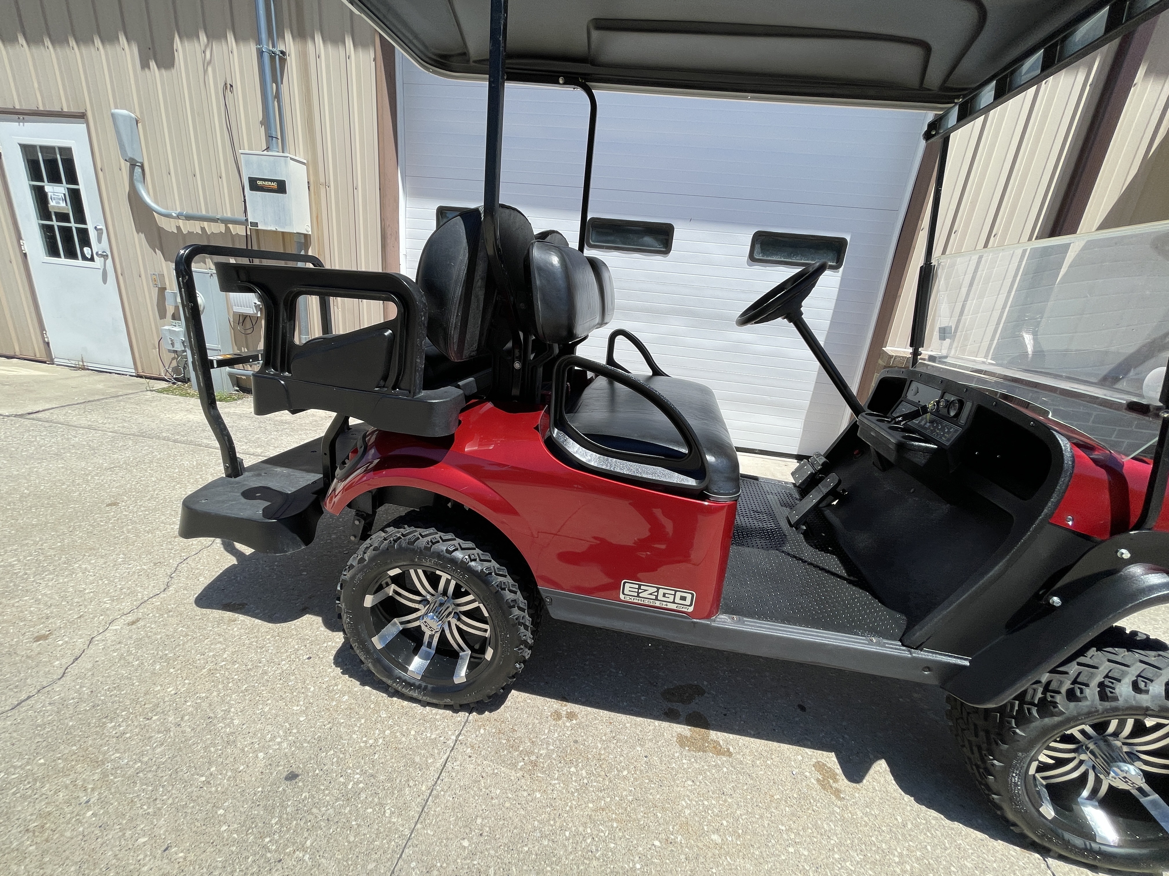 2020 E-Z-Go Express S4 Gas in wilmington IL