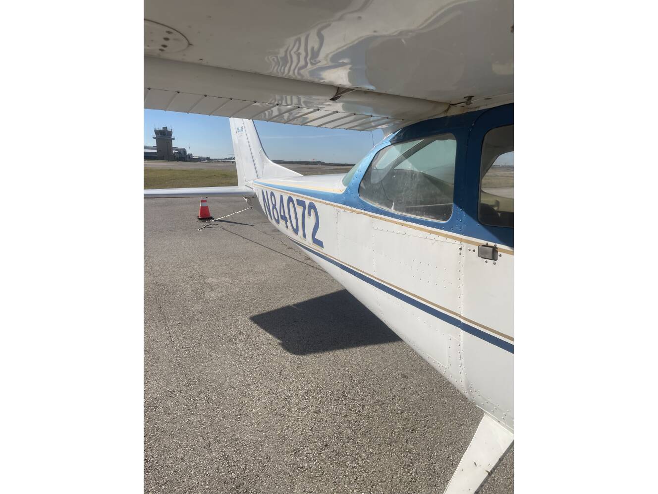 A photo of this 1969 Cessna 172