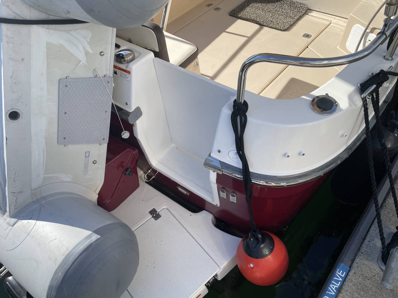A photo of this 2016 Ranger Tugs R-27