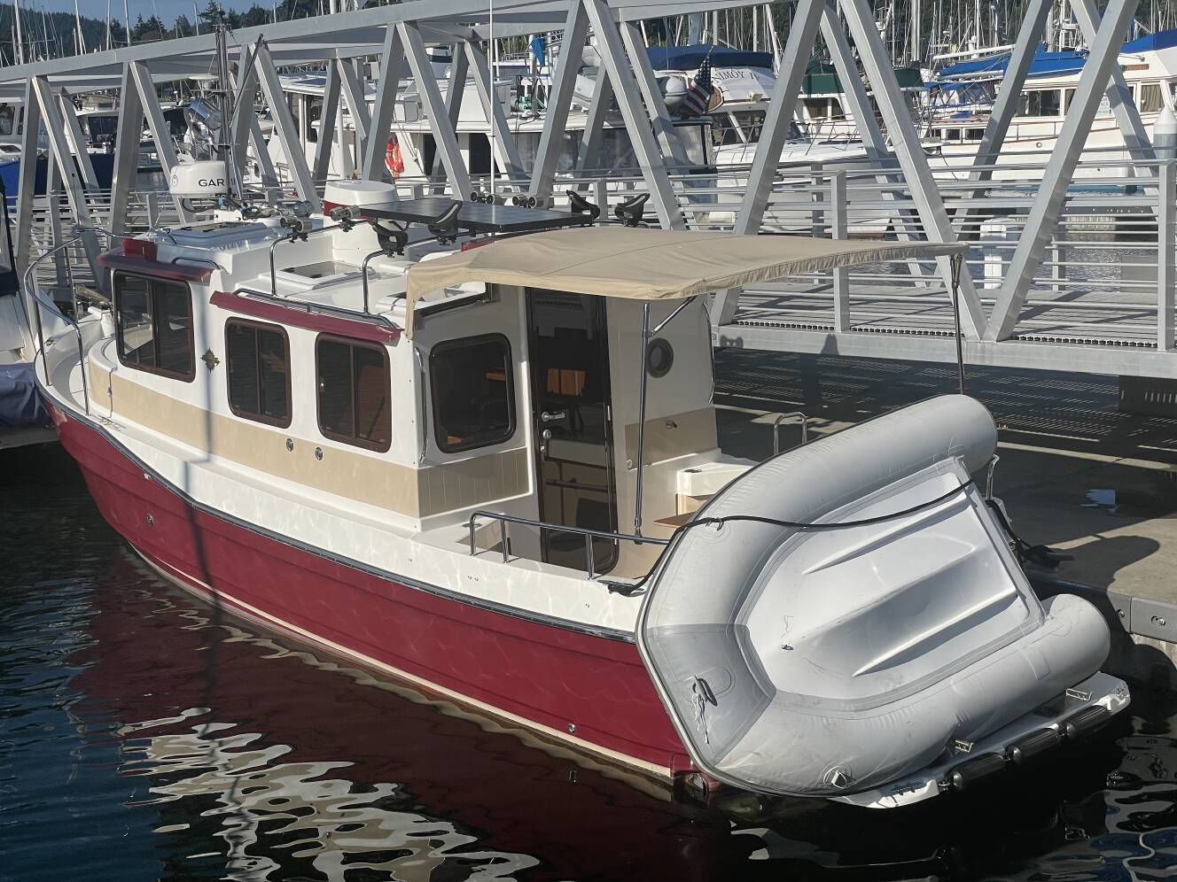 A photo of this 2016 Ranger Tugs R-27