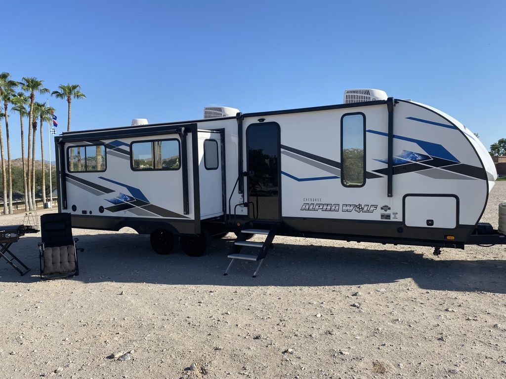 2024 Forest River Cherokee Alpha Wolf 26RL-L in goodyear AZ