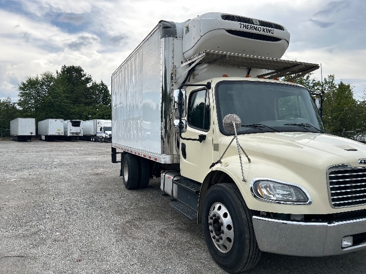 2019 FREIGHTLINER BUSINESS CLASS M2 106 in Atlanta, GA