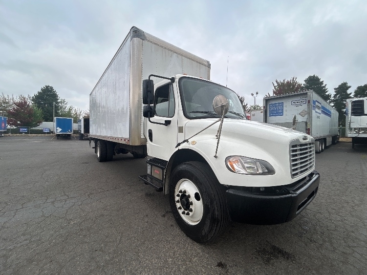 2019 FREIGHTLINER BUSINESS CLASS M2 106 in Portland, OR