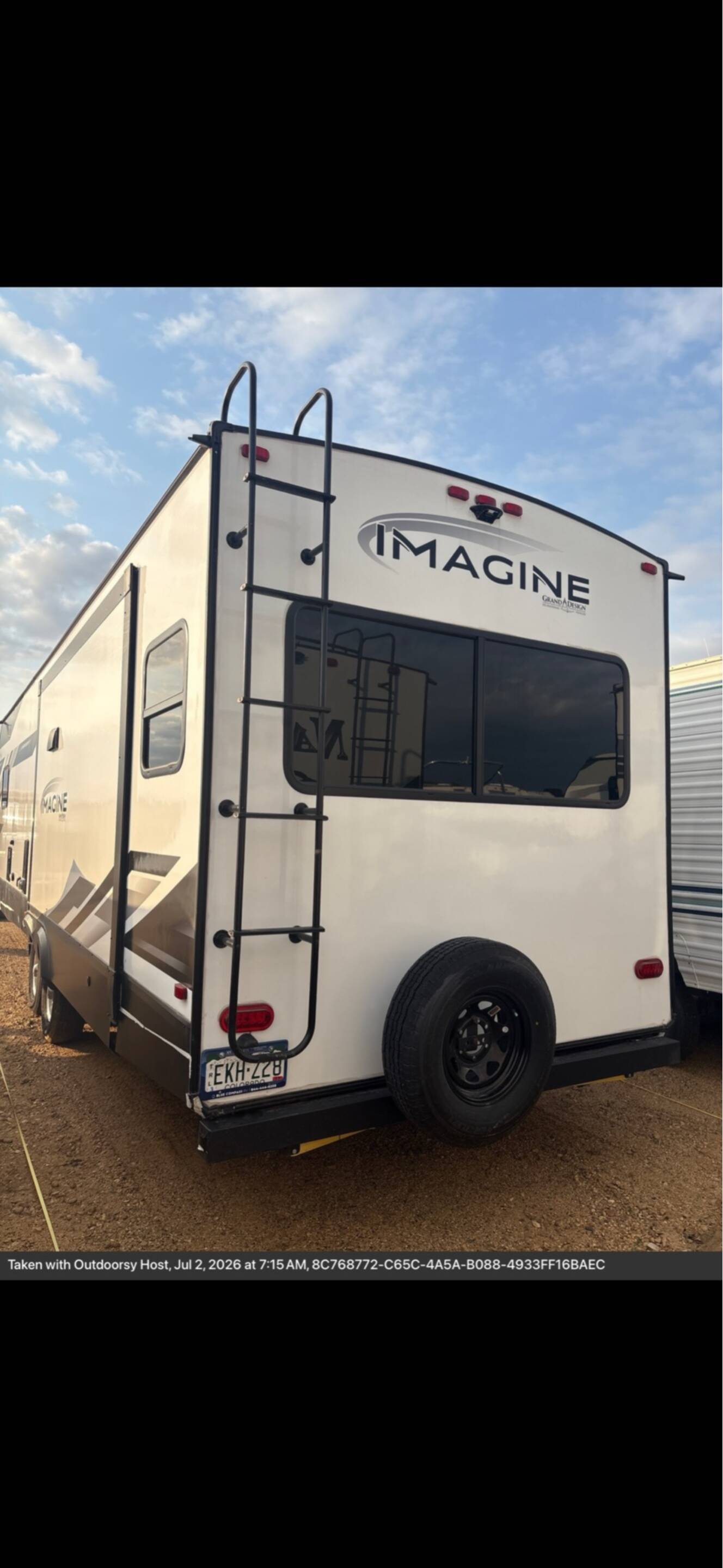 A photo of this 2022 Grand Design IMAGINE 2970RL