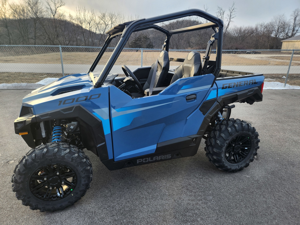 2026 Polaris GENERAL 1000 Premium in rushford MN