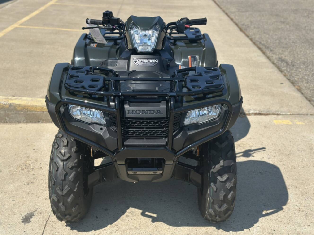 A photo of this 2027 Honda FourTrax Foreman 4x4