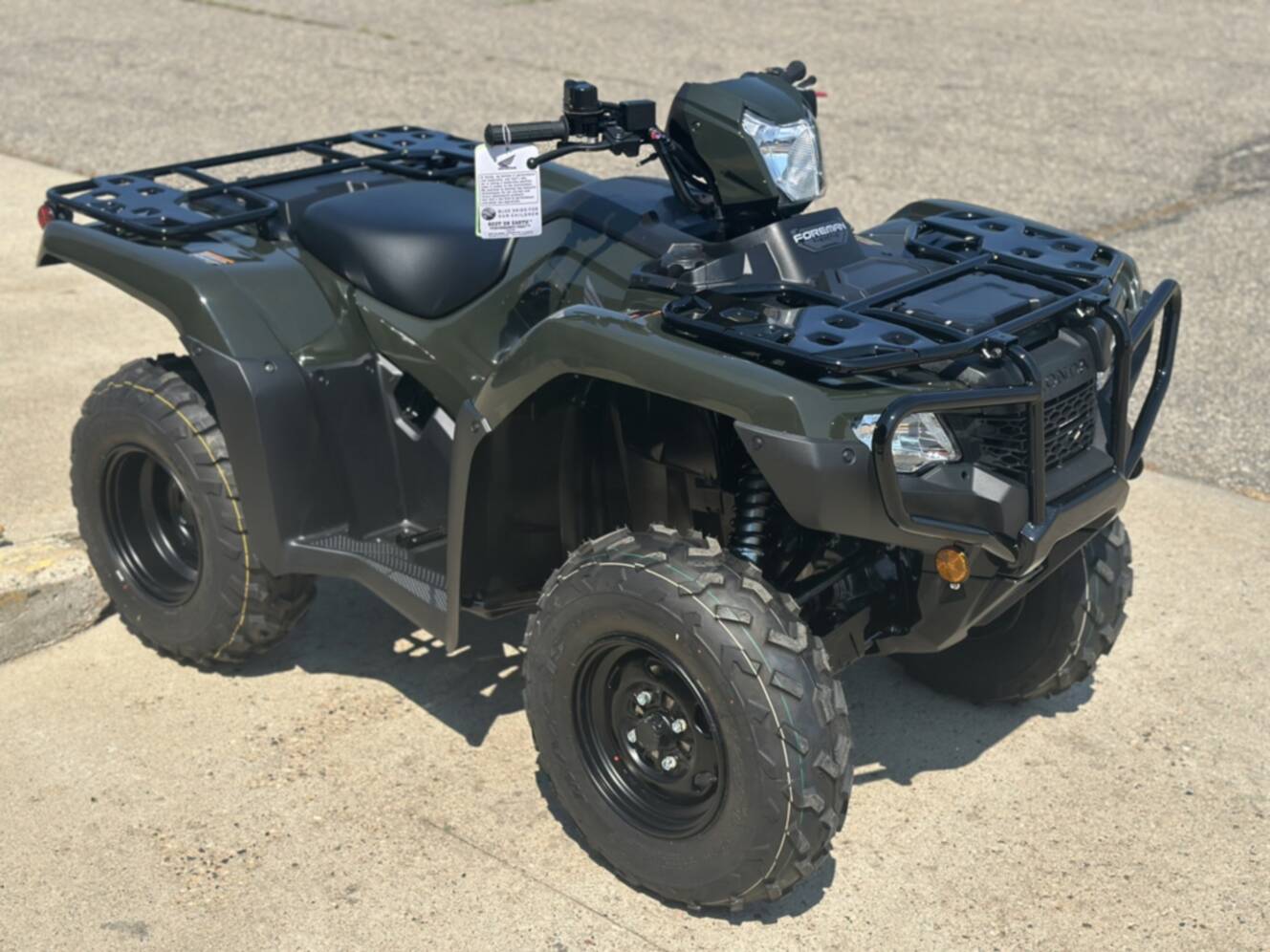 A photo of this 2027 Honda FourTrax Foreman 4x4