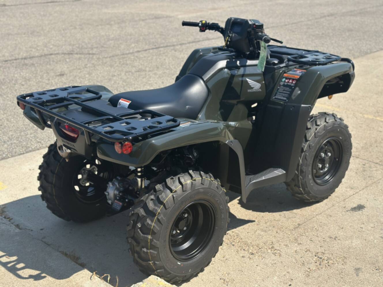 A photo of this 2027 Honda FourTrax Foreman 4x4