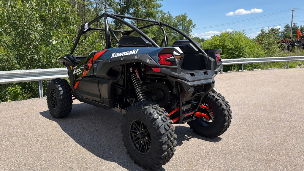 2027 Kawasaki Teryx KRX 1000 TR in milford NH