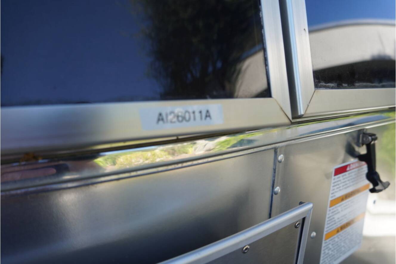 A photo of this 2020 Airstream Flying Cloud 30FB Bunk