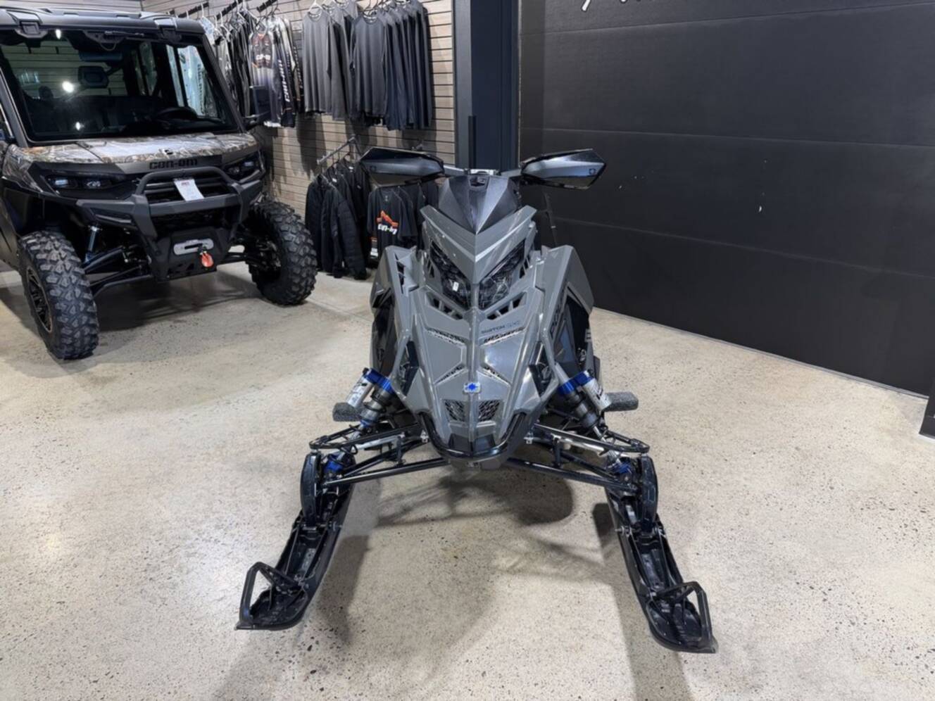 A photo of this 2025 Polaris® Boost Switchback Assault 146 Shadow Gray / Gloss Black