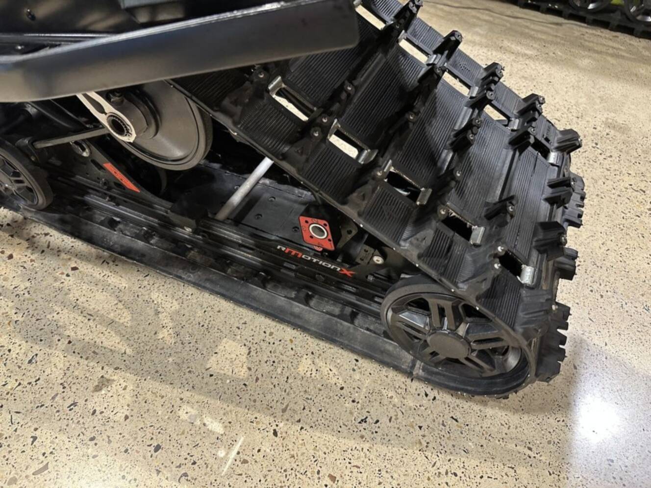 A photo of this 2023 Ski-Doo MXZ BLIZZARD 600R