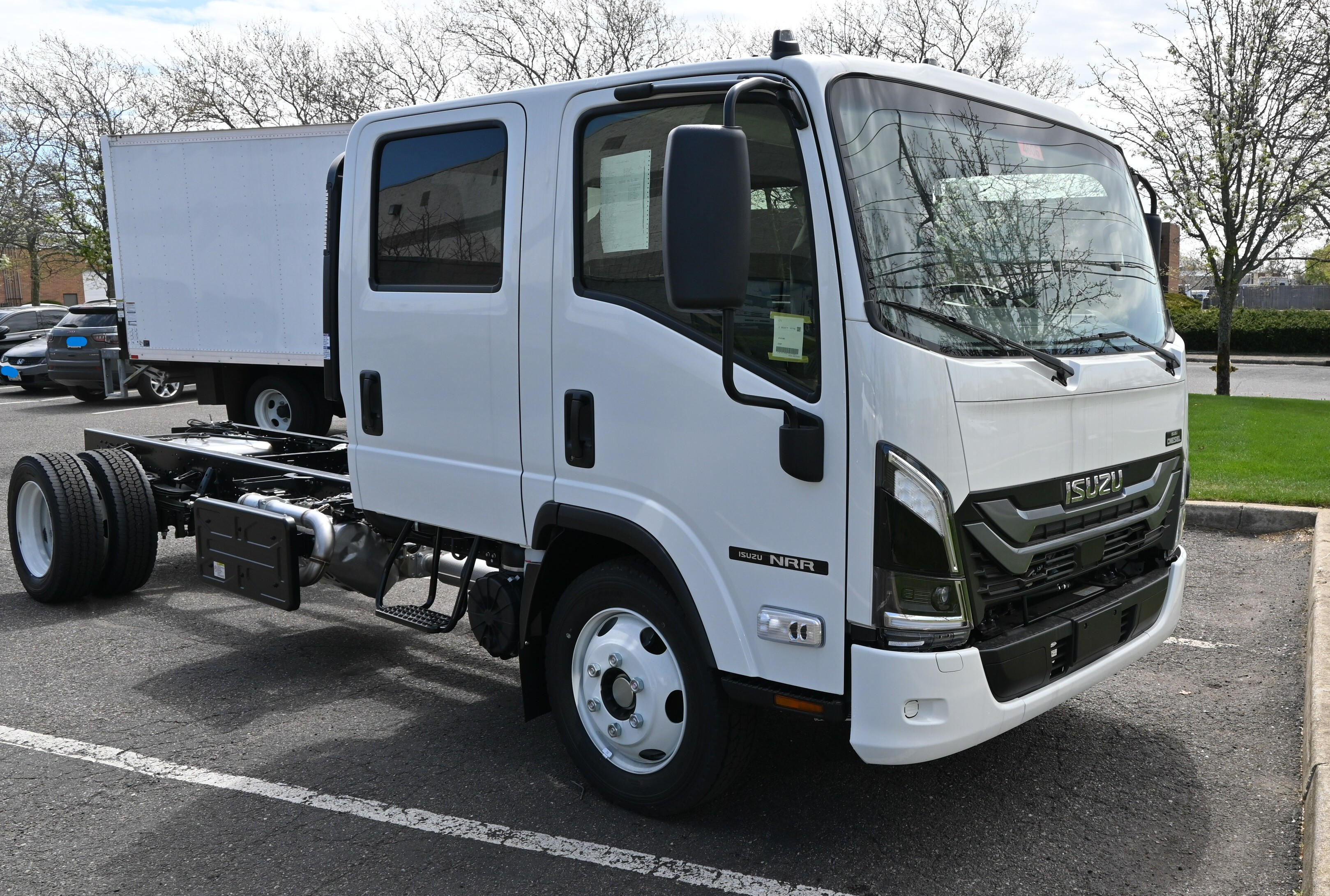 2026 Isuzu NRR Crew Cab (N-Series Diesel) in Ronkonkoma, NY