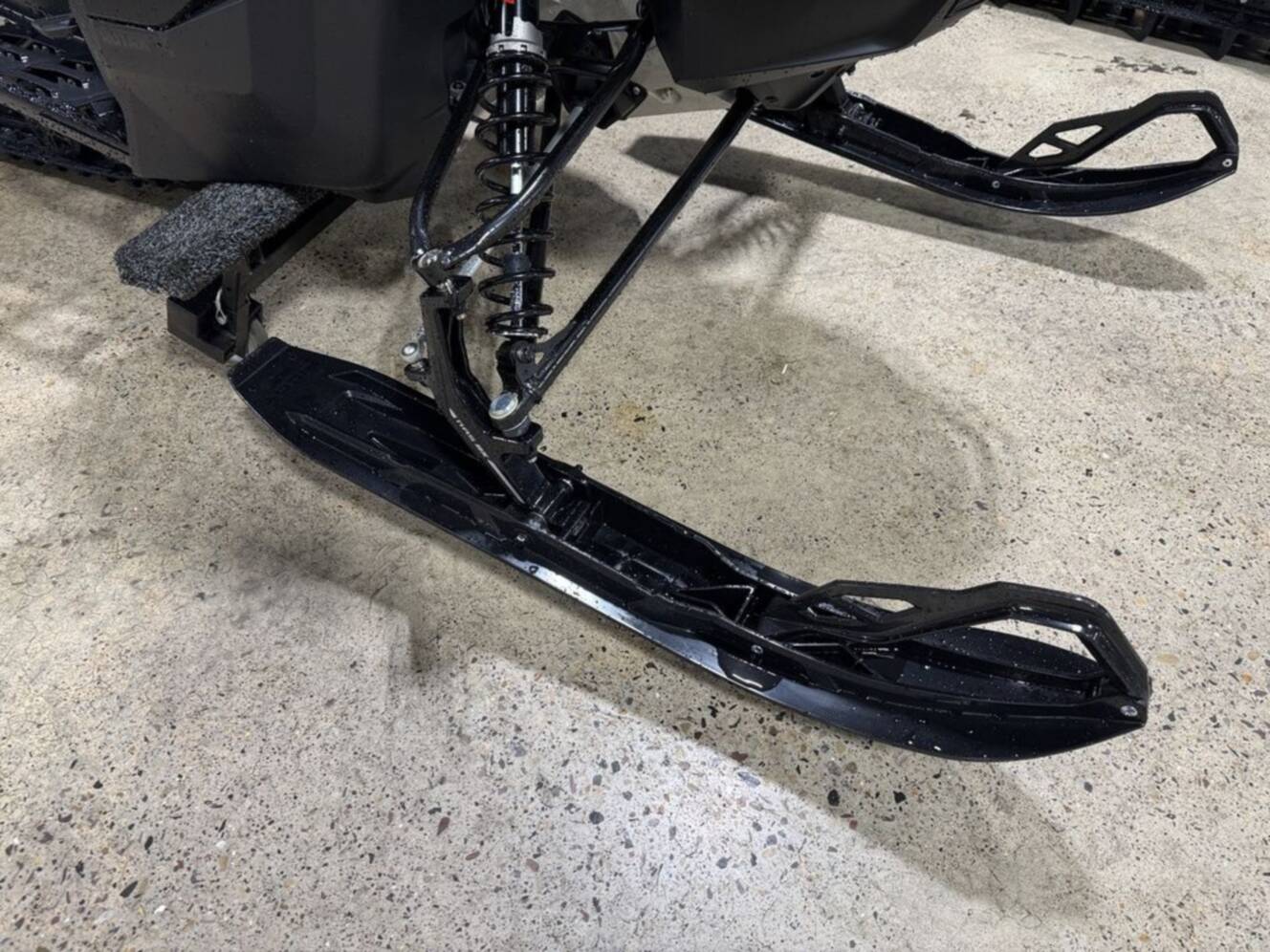A photo of this 2026 Ski-Doo MXZ® Adrenaline® 850 E-TEC 137_Black