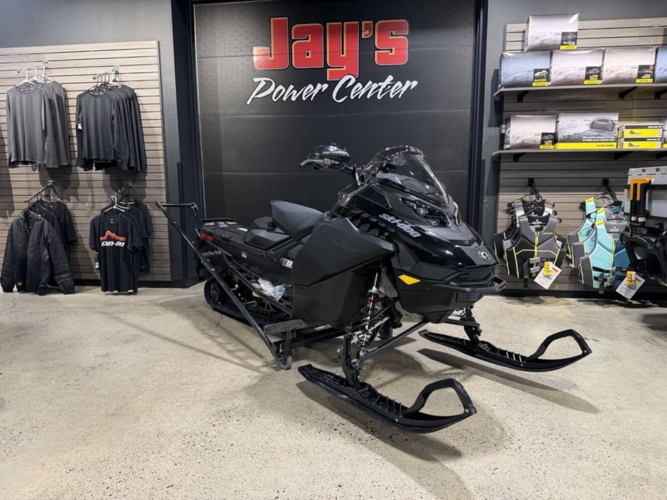 A photo of this 2026 Ski-Doo Backcountry Adrenaline® 850 E-TEC Storm 1.5_Black
