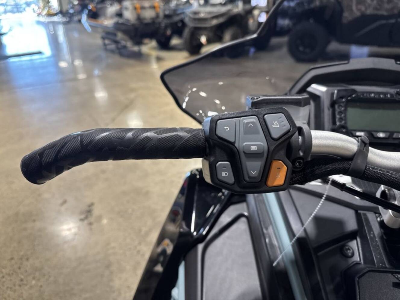 A photo of this 2026 Polaris® 650 INDY XC 137 Gloss Black / Blue Dusk