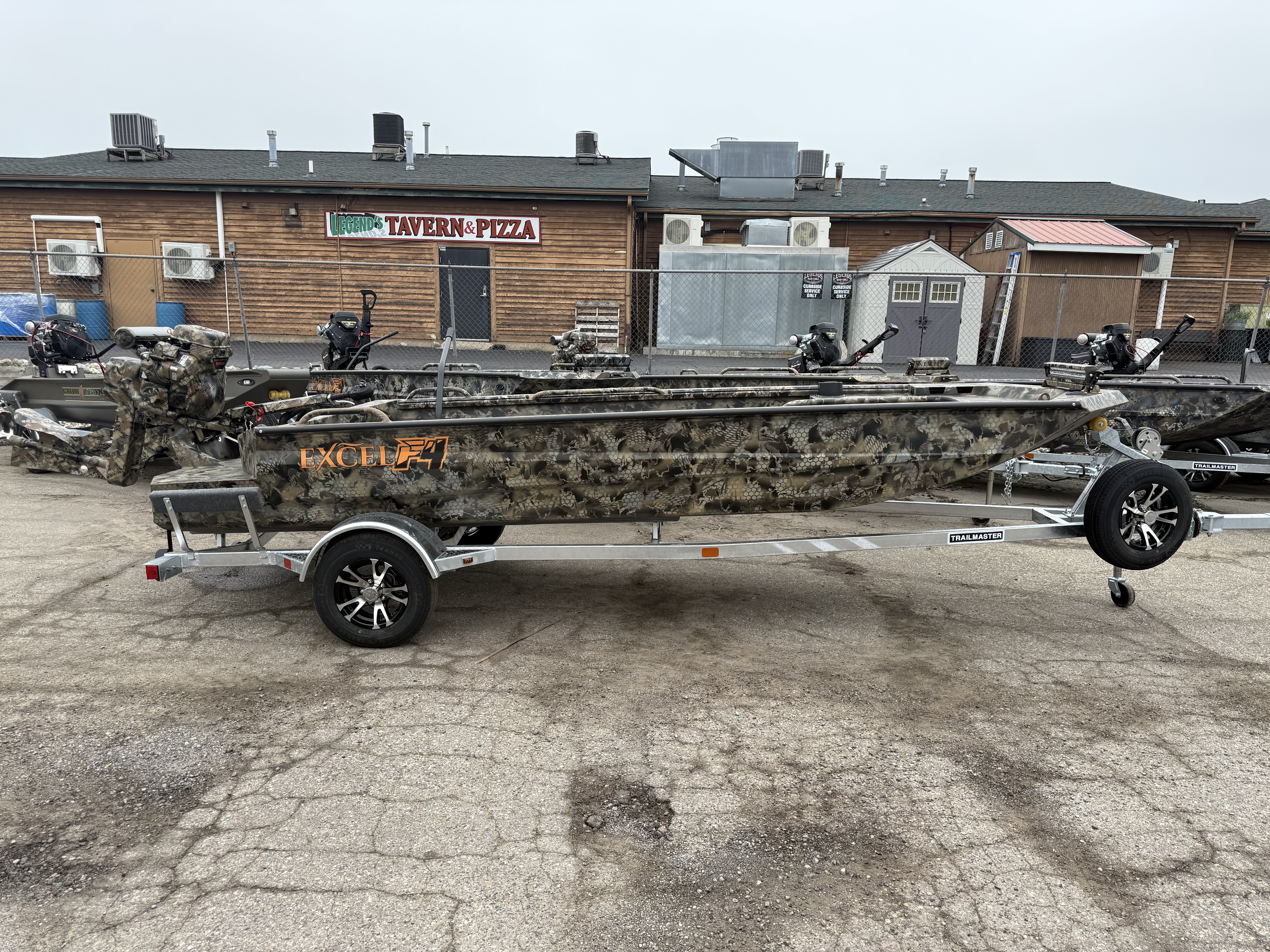2027 Excel 1854 SWV4 F4 STEP DECK CONSOLE in fenton MI