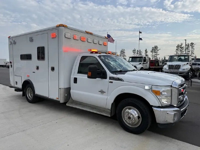2016 FORD F350 HORTON AMBULANCE